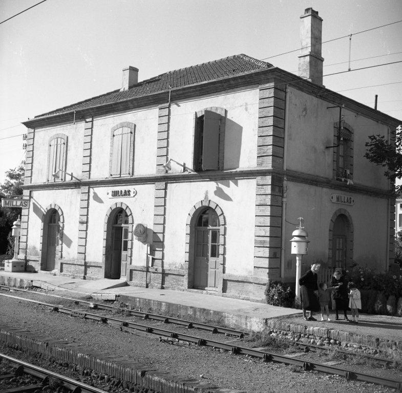 La Gare De Millas Chambres D'Hotes Exterior foto
